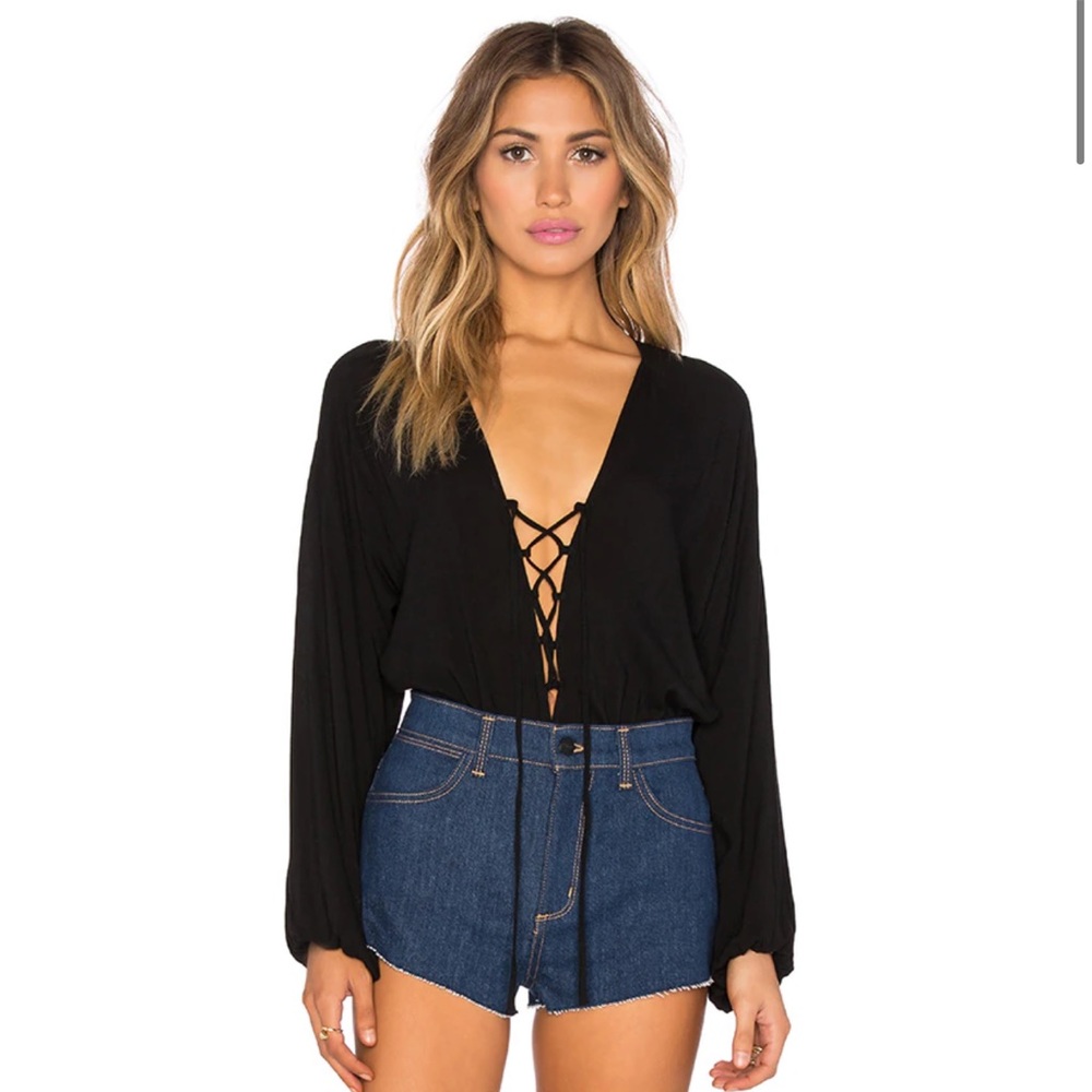 Long Sleeve Lace Up Bodysuit in Black